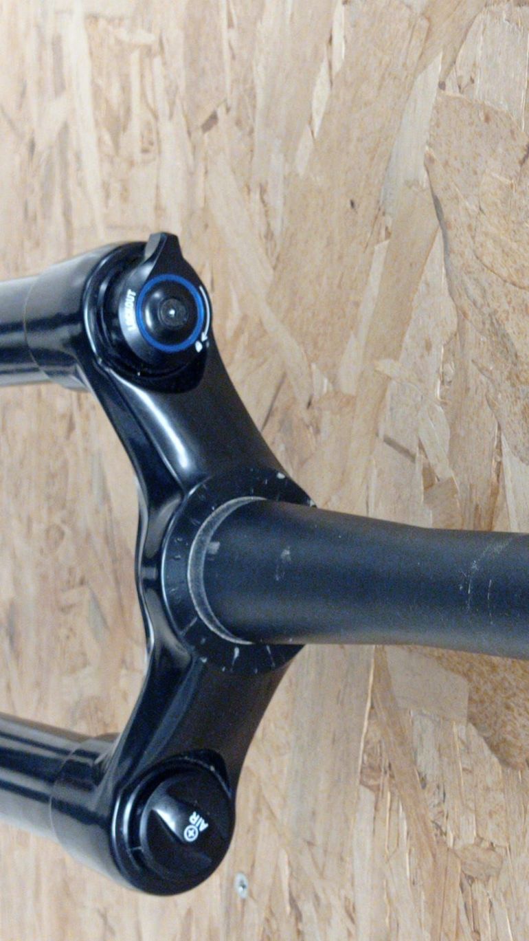 Used RockShox 35 SILVER TK BOOST Q15X110 SOLO AIR 160MM 2024 bike — image 2 of 6