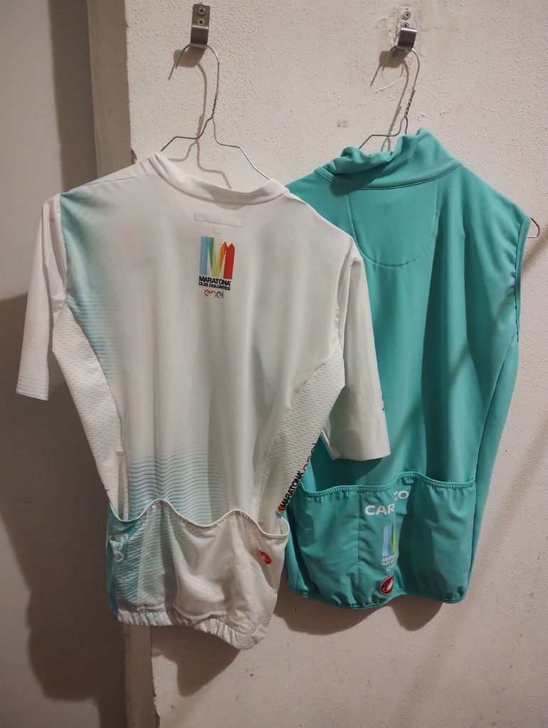 Used Castelli maglia estiva e smanicato  Maratona dolomiti 2025 2025 bike — image 2 of 3