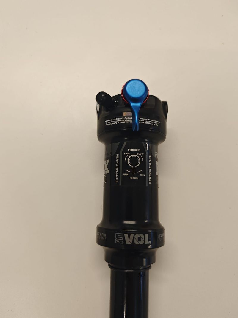 Brugt FOX FLOAT DPS, P-S, A, 3pos, Trunnion, Evol LV 2022 Rear Suspension