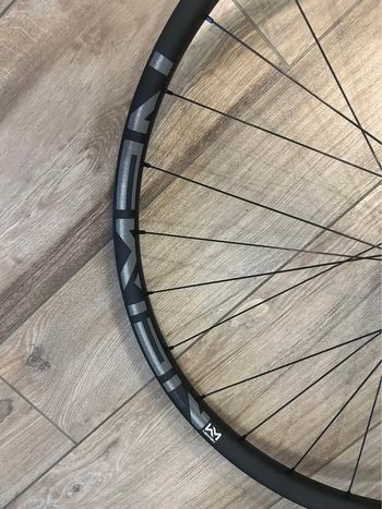 Käytetty Newmen Evolution SL A.30 29” 2024 bike — kuva 8 / 8