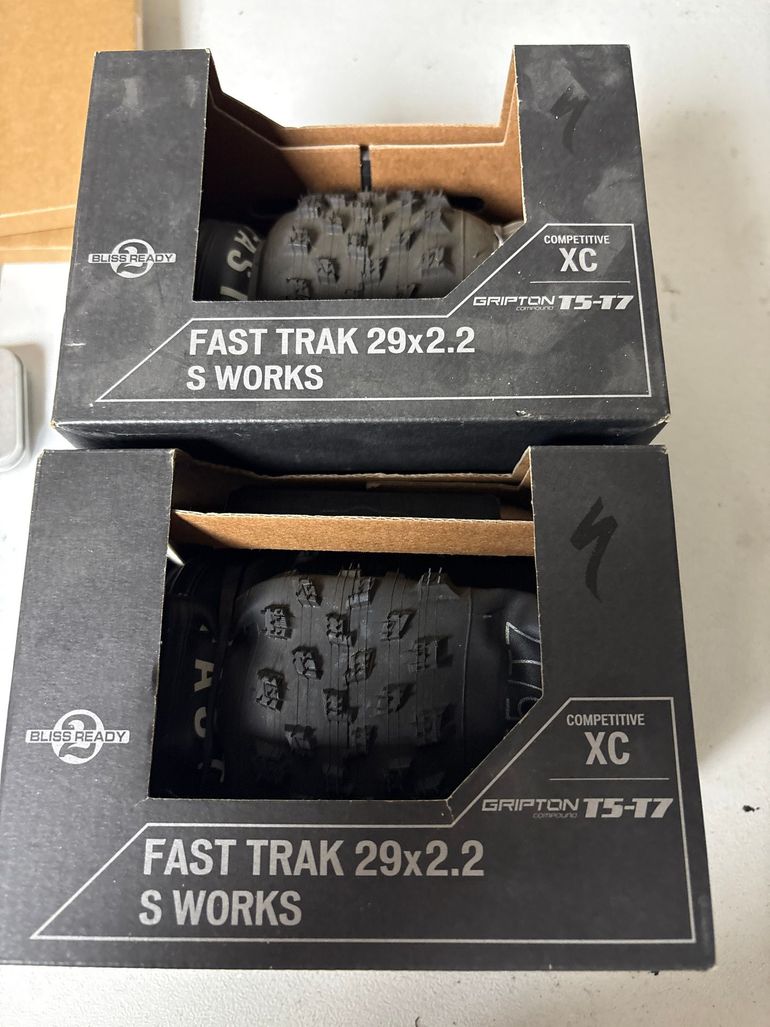 S-Works FAST TRACK 2025