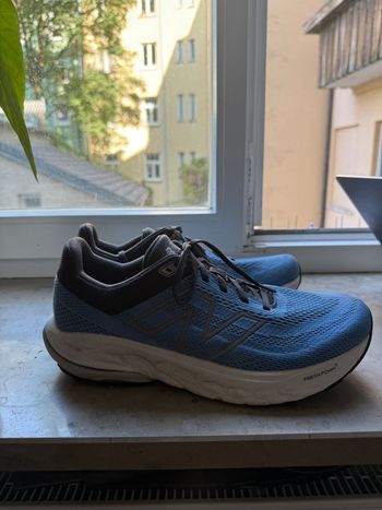 Used New Balance 860 Fresh Foam 2024 Running Shoes