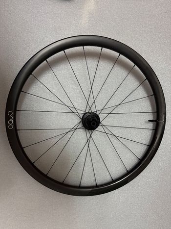 Used OQUO RP35 Team 2025 bike — image 2 of 9
