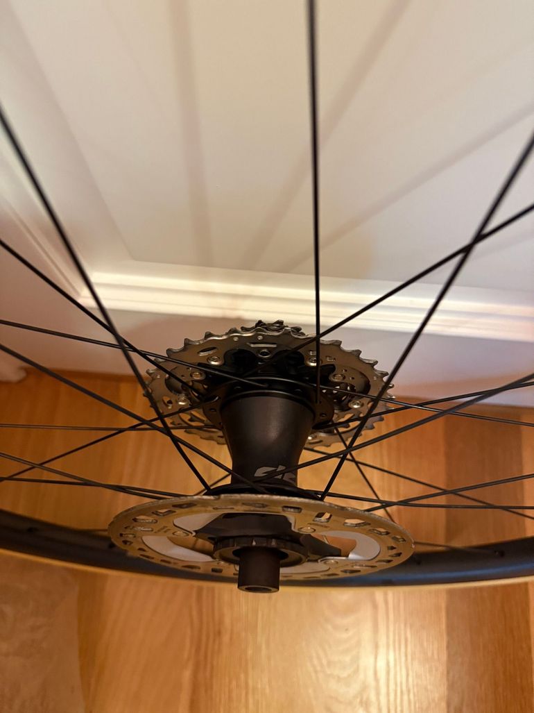 Used OQUO RP35 Team 2025 bike — image 8 of 9