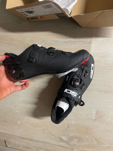 Brugt Sidi CWIRE2CMATT 2024 bike — billede 3 af 4