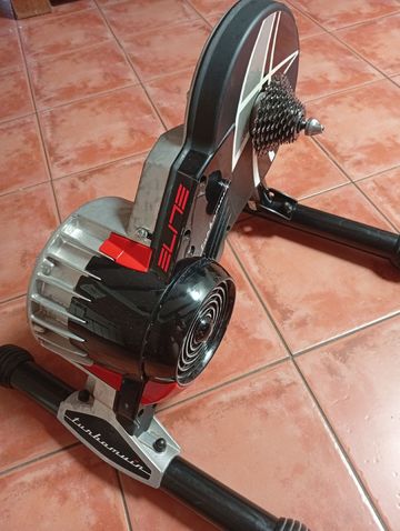 Used Elite Turbomuin 2020 bike — image 1 of 3