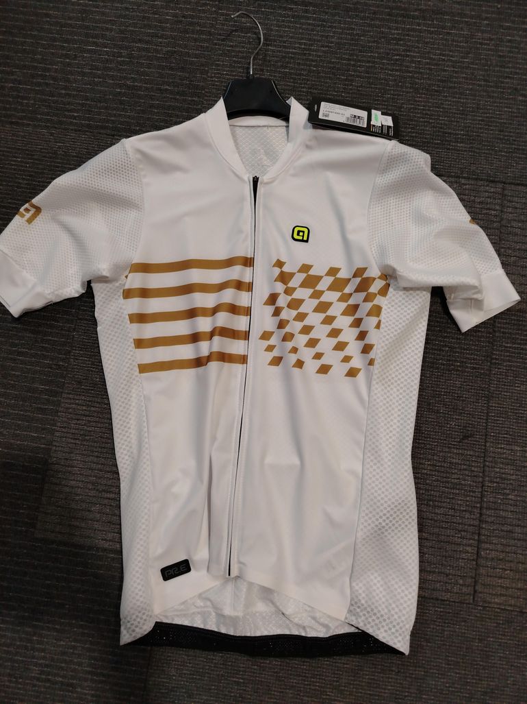 Used Ale cycling maglia maniche corte 2025 bike — image 1 of 3