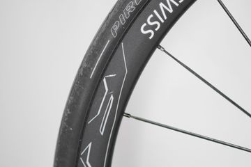 Gebrauchtes Dt Swiss r32 spline bike — Bild 7 von 9