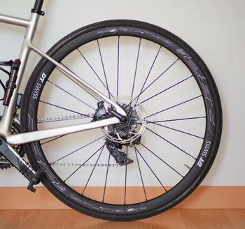 Brugt Dt Swiss r32 spline bike — billede 2 af 9