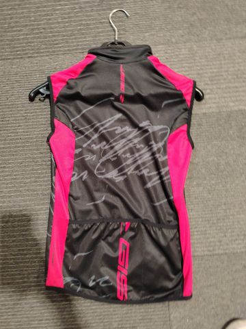 Tweedehands Gist smanicato 2025 bike — afbeelding 2 van 3