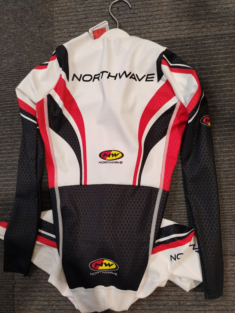 Used Northwave body performance 2025 bike — image 5 of 5