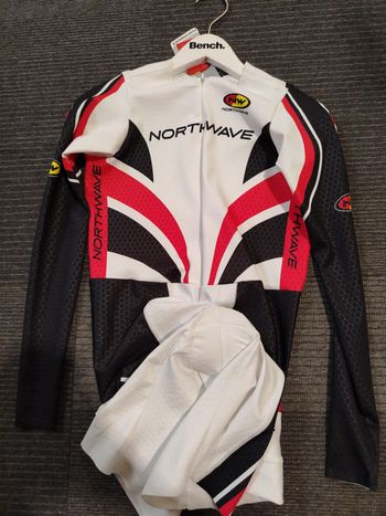 Used Northwave body performance 2025 bike — image 1 of 5