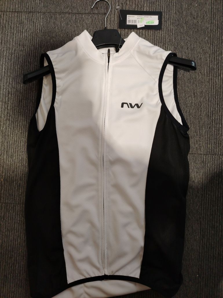Used Northwave force jersey sl 2025 bike — image 1 of 4