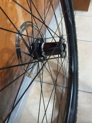 Used Trackstar 25xc 2019 bike — image 9 of 10