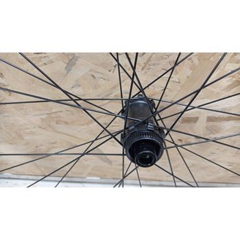 SYNCROS RR2.0 DISC 2024 bike d'occasion — image 2 sur 8