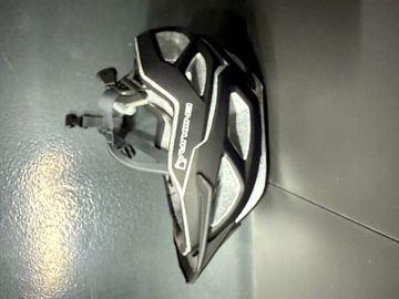 Used Endura Casco Enduro MTB 2020 bike — image 1 of 5
