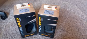 Used Continental TERRA SPEED TR Tyres & Tubes