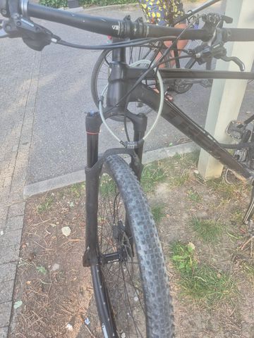 Used Trek 6 2024 bike — image 2 of 3