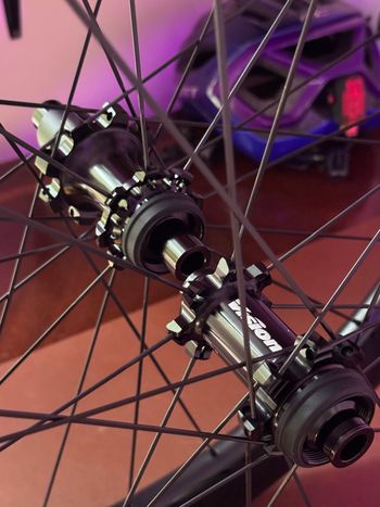 Used Vision sc60 2024 bike — image 8 of 12