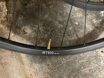 Used Shimano MT 600 2023 bike — image 5 of 5