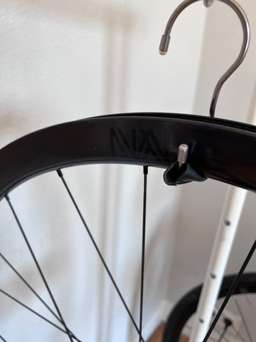 Used NW Ultra light D35 2023 bike — image 9 of 11