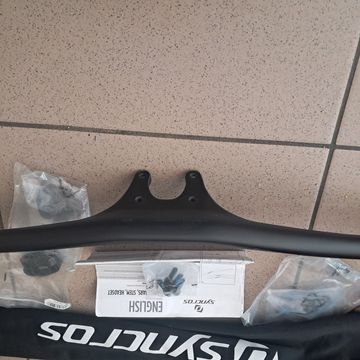 Used Syncros Hixon ic DH 2021 bike — image 4 of 5