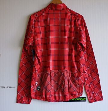 Brugt Cannondale SUGOI EVOLUTION ZAP LS JERSEY bike — billede 2 af 2