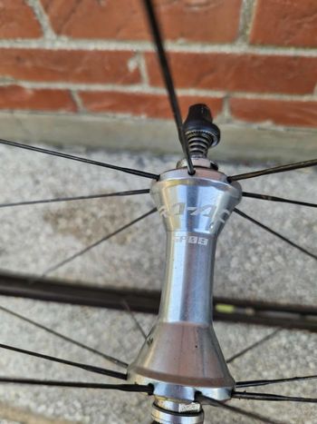 Used Shimano Shimano Dura Ace C35 2013 bike — image 12 of 14