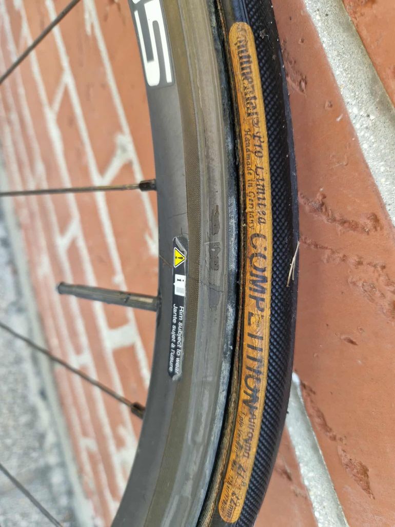 Used Shimano Shimano Dura Ace C35 2013 bike — image 4 of 14