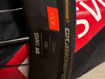 Brugt Dt Swiss arc 1100 db 38 2025 bike — billede 2 af 2