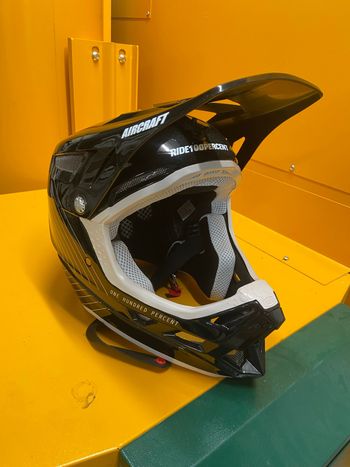 Brugt Aircraft Composite Gr L - Neu! 2024 bike — billede 2 af 6