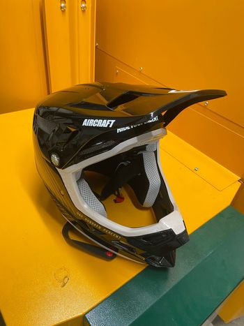 Brugt Aircraft Composite Gr L - Neu! 2024 Cycling Accessories