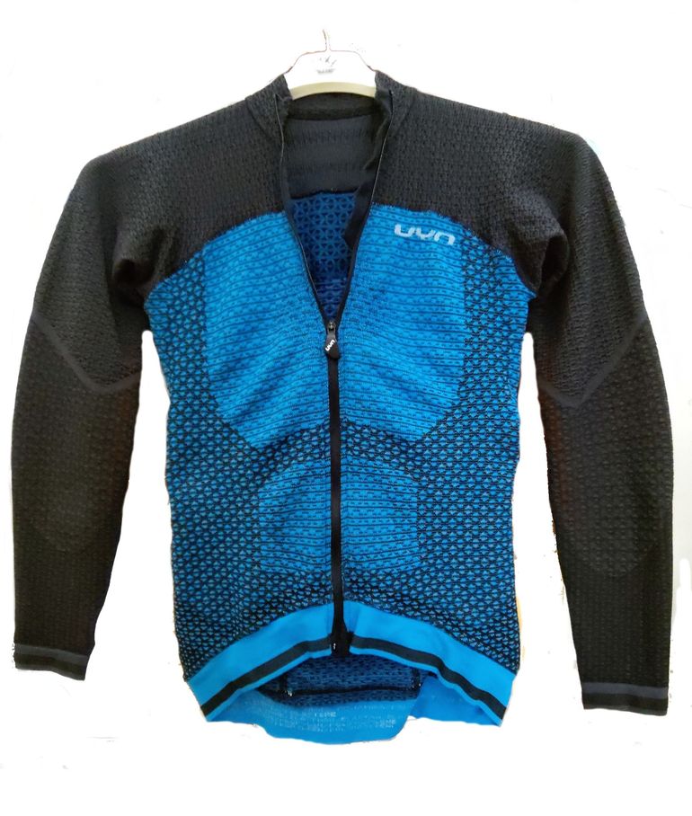 Gebrauchtes UYN Alpha OW bike — Bild 2 von 2