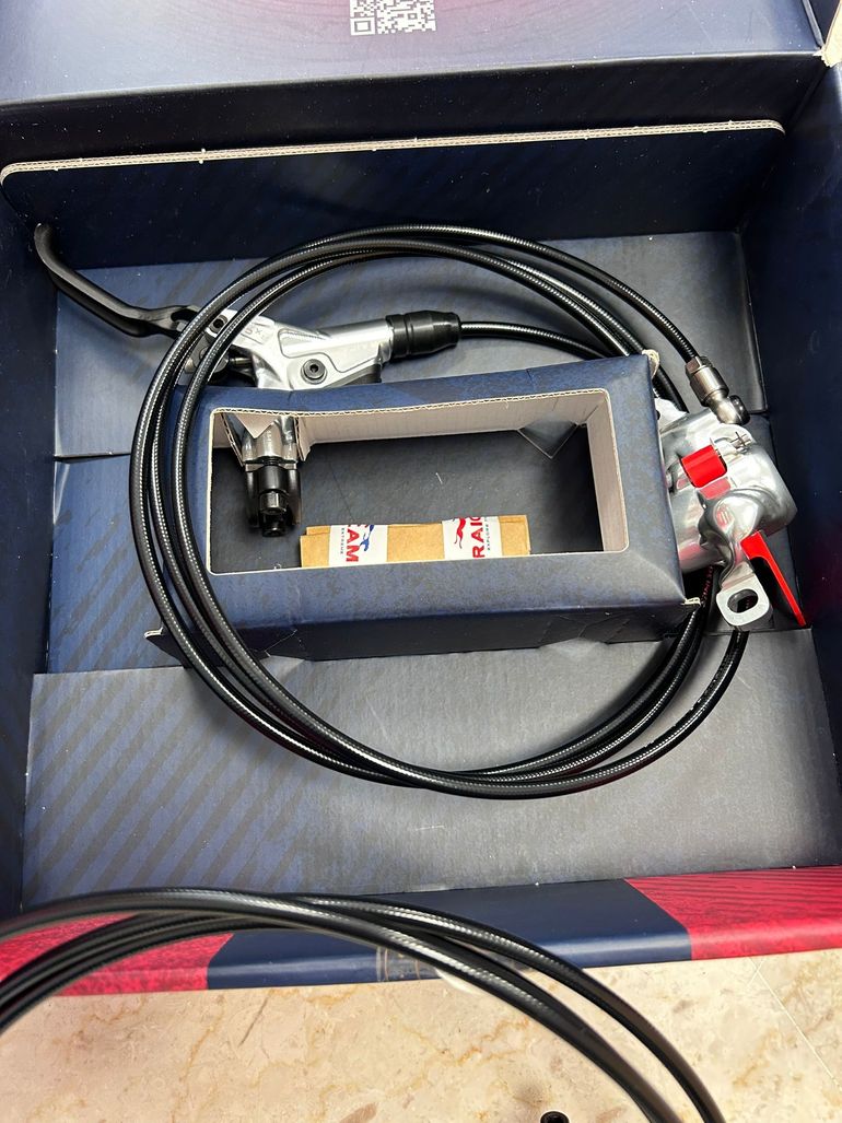Used Raicam RXC FACTORY SILVER ANT/POST 2024 bike — image 2 of 6
