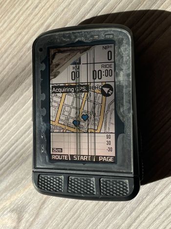 Wahoo, ROAM v1 (screen issues)