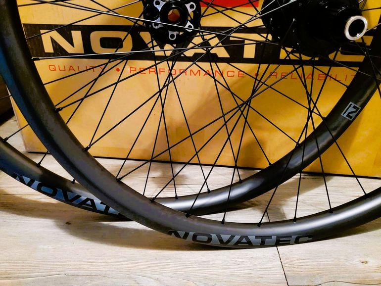 Wheelset Roue Carbone Novatec Novatec M30 Null