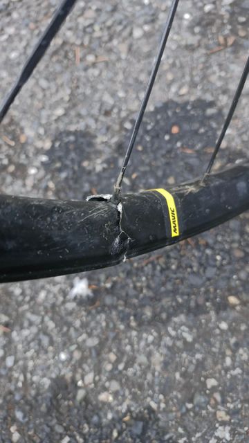Brugt Mavic e-deemax 2024 bike — billede 1 af 3
