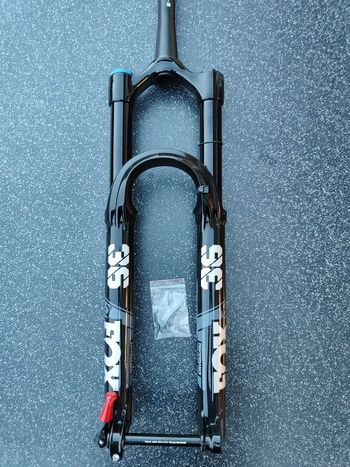 Fox 36 GRIP2 Performance Elite 160mm 2022 bike d'occasion — image 1 sur 7