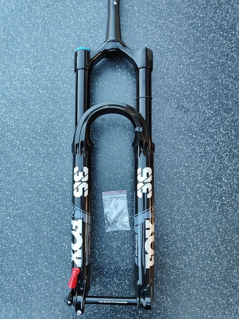 Fox 36 GRIP2 Performance Elite 160mm 2022 bike d'occasion — image 1 sur 7