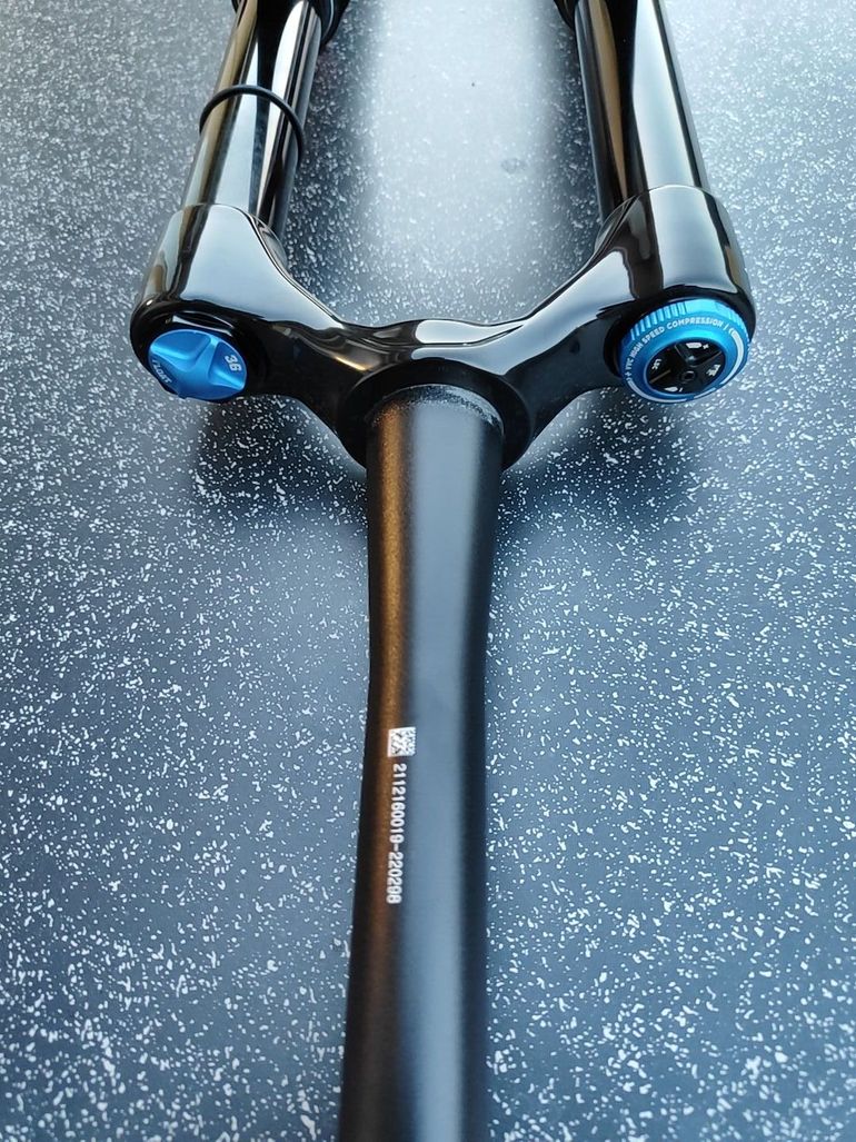 Fox 36 GRIP2 Performance Elite 160mm 2022 bike d'occasion — image 2 sur 7