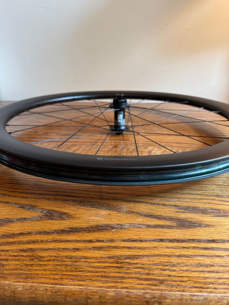 Van Rysel VR 50 Carbon Wheel 2025 bike de segunda mano — imagen 7 de 11