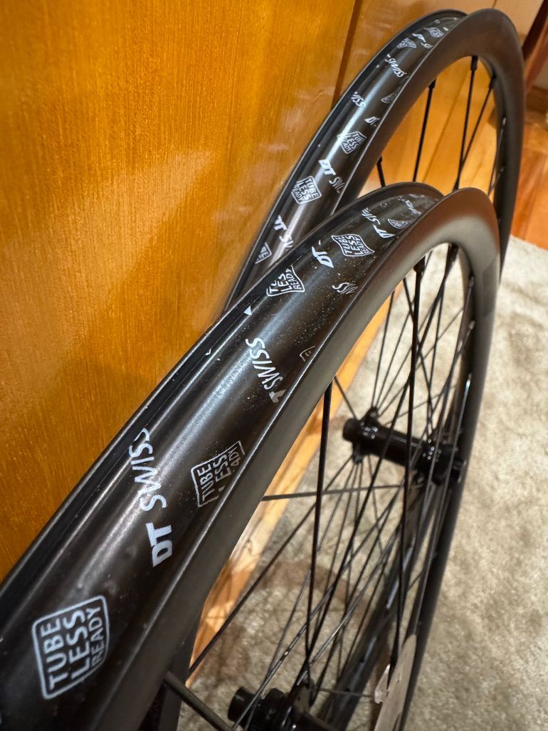 Used Dt Swiss R470 2025 bike — image 6 of 6