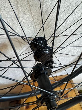Used Dt Swiss G540 2025 bike — image 5 of 7