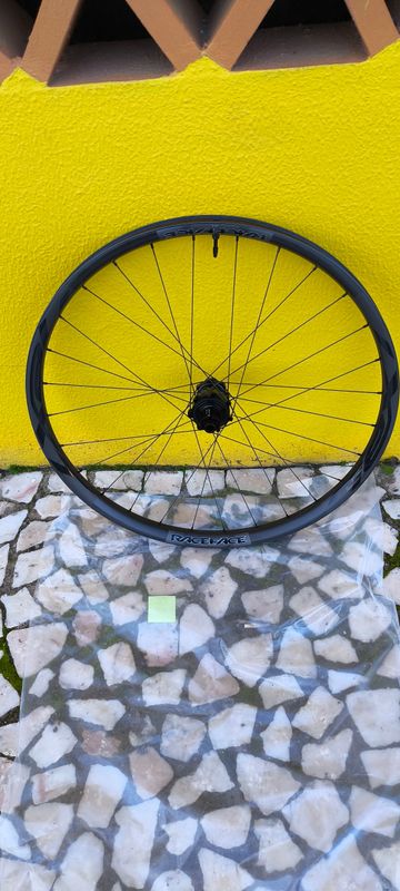 Gebrauchtes Race Face Next'r 31 carbon bike — Bild 6 von 10