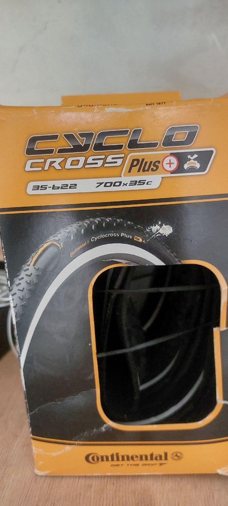 Continental ciclo cross Plus 2020 bike d'occasion — image 1 sur 2