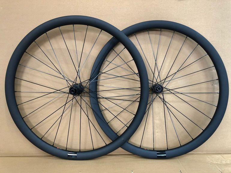 Bmc CRD 321 by DT Swiss 2023