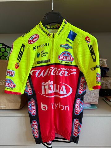 Used Pissei wilier 2019 bike — image 1 of 3