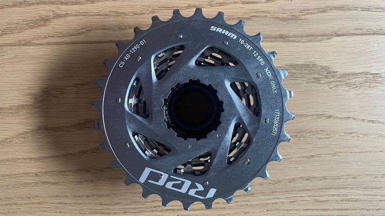 SRAM RED 12-speed カセット 10-28T Kaseta Sram Red 10 28 - Niska