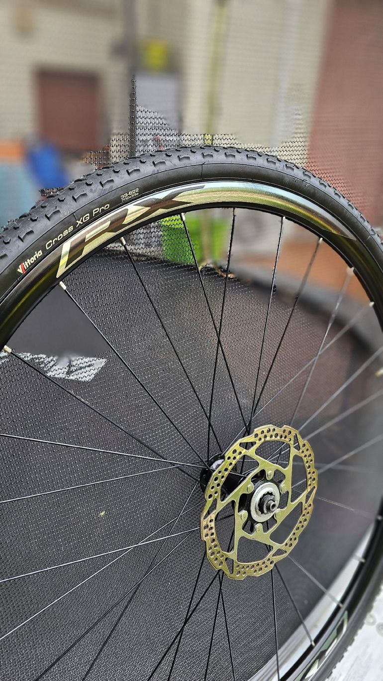 Used Shimano rx 2020 bike — image 2 of 9