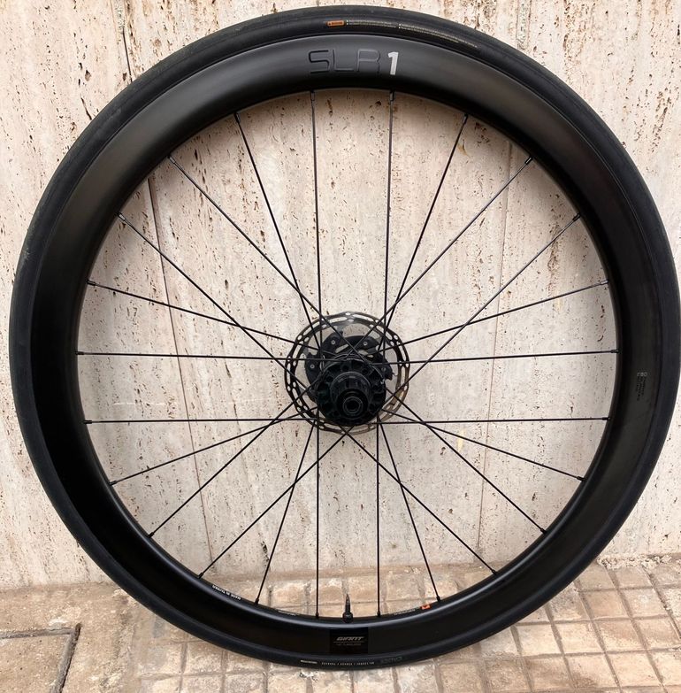Paire Roues Giant SLR1 42 Disc – Carbone, Modèle 2021